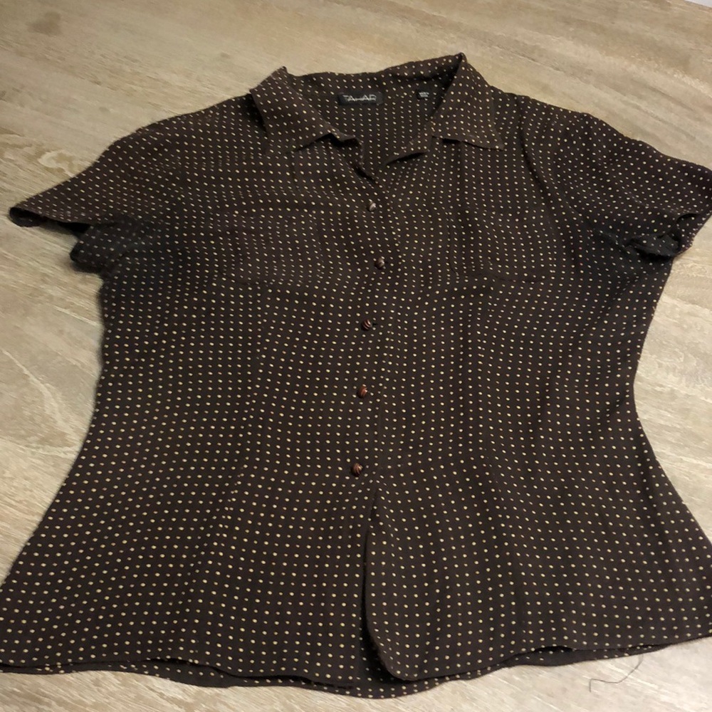 Tahari blouse